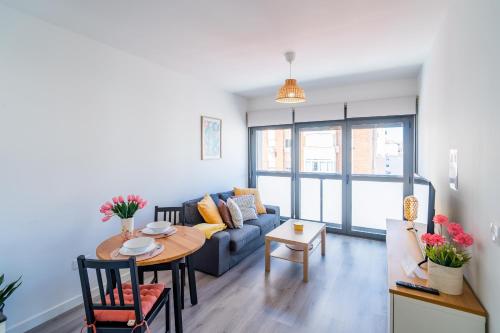 Cubo's La Union Apartment Pool Optional Parking