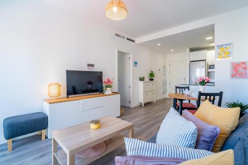 Cubo's La Union Apartment Pool Optional Parking