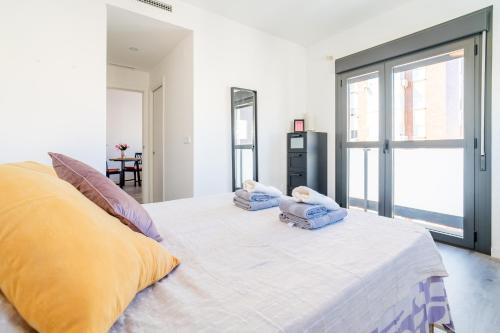 Cubo's La Union Apartment Pool Optional Parking