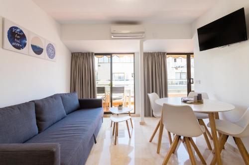 Apartamentos Edf AUREA y Edf SARVACHO