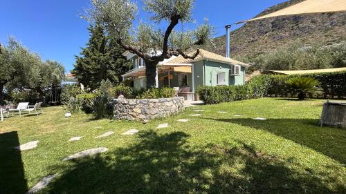 The secret garden by villa Georgia Kalamata
