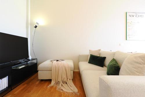 Contempora - Stylish One Bedroom Apartment in Garibaldi - Moscova