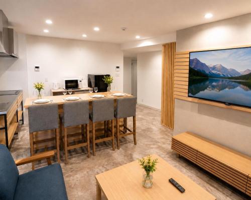 share's TOKYO Japandi Design Apartment Near Shinjuku