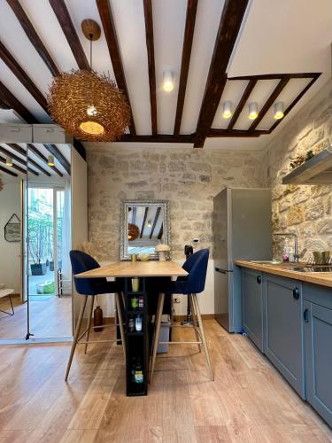 Beautiful and cosy flat in Saint-Germain