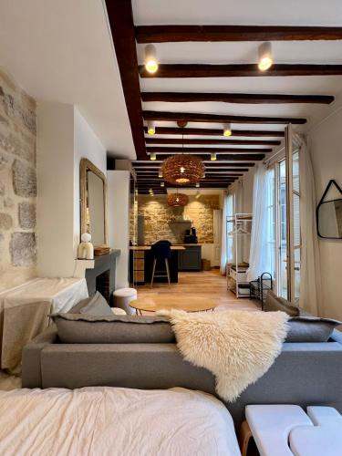 Beautiful and cosy flat in Saint-Germain