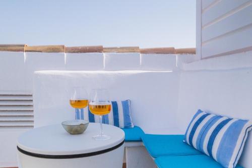 Casa Lola Conil - azotea al mar y parking - sólo familias o parejas