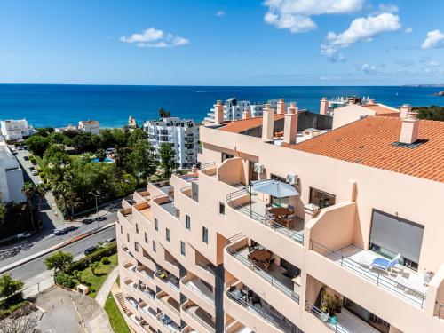 Paraíso Sol da Rocha - Silhueta Citadina