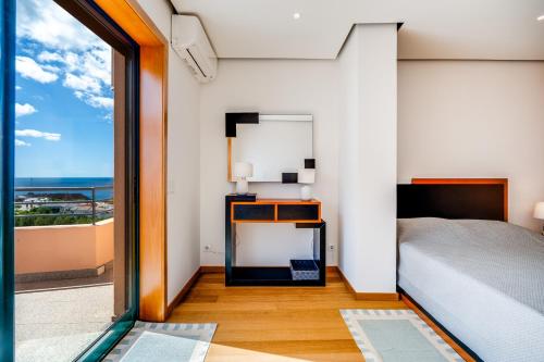 Paraíso Sol da Rocha - Silhueta Citadina