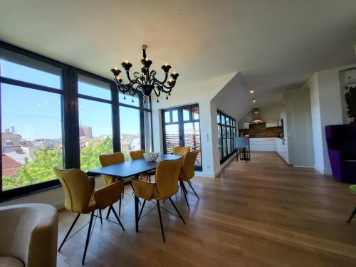 Luxury Penthouse Wien 2 Dachterrassen für 8 Pers