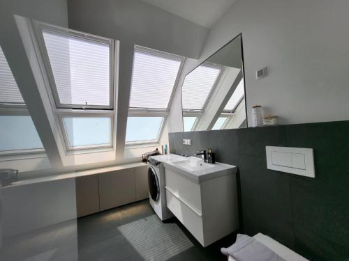 Luxury Penthouse Wien 2 Dachterrassen für 8 Pers