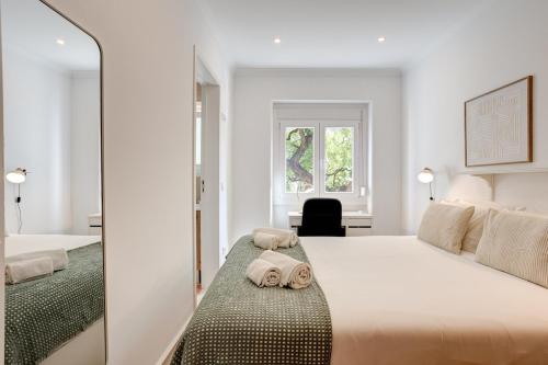 Spacious Tailor Made Flat with AC in Areeiro