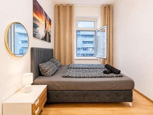 Comfortable 4BR Apt for 12 Close to FAC Platz