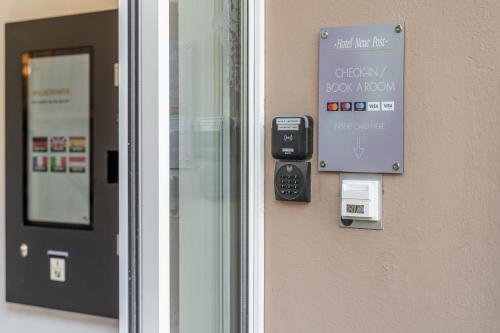 Hotel Neue Post I self check-in