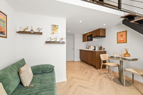 Sublime Duplex Centre de Nice, climatisé et rénové !