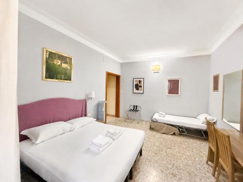 San Giovanni Rooms - near metro