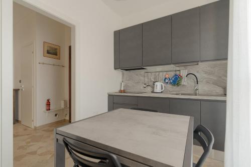 GuestHost - Spacious Terrace Flat X7 MM2 Udine