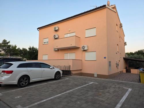 Apartment Duje