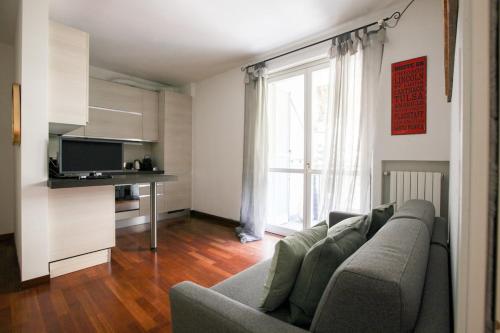 HACCA Collection - Quiet 1BR with balcony - San Lorenzo & Navigli