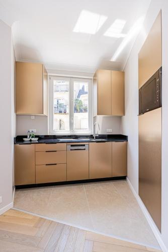 Premium-New-Mobility Lease-Paris 16th-2 bedrooms