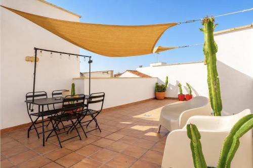 Private terrace & Free Parking