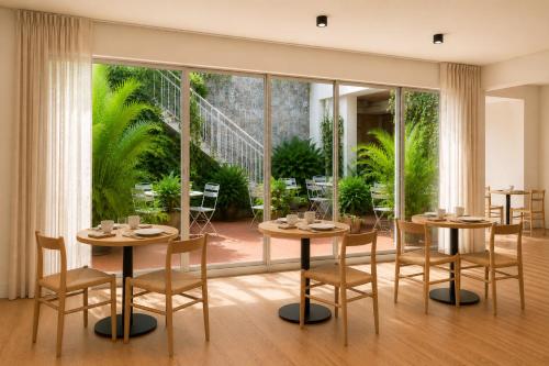 Colectia Hotel Santa Lucía