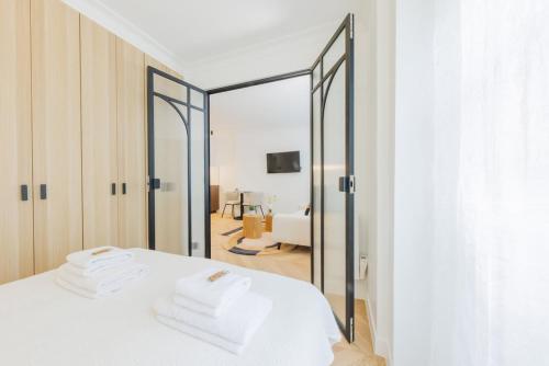 Premium-Charming - 1 Bedroom - Saint-Lazare - Opéra, Paris 8th Arrondissement