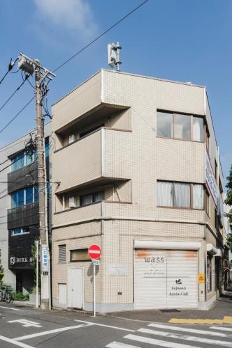12 Min to Shibuya, Easy Train Access, Sleeps 6