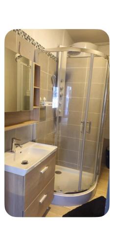 Romantique Zen Room Spa Sauna Beach 50 m