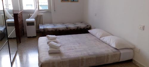 Zeus Rooms 60