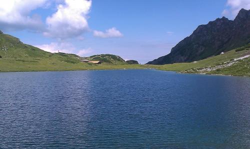 a lake in the middle of a mountain at Saghäusl in Mitterkleinarl