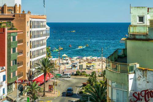 Marina Beach Apartaments - Sea views in the heart of Lloret