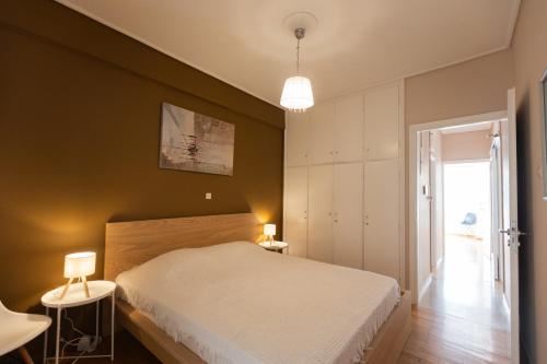 90m2 Apartment under Acropolis