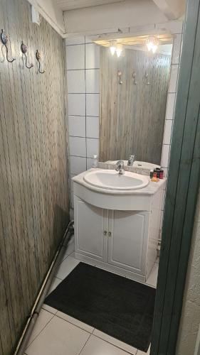 Cozy studio in the heart of Sète, close to the jousting events