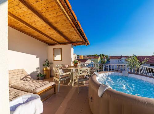Tina Sea View Retreat