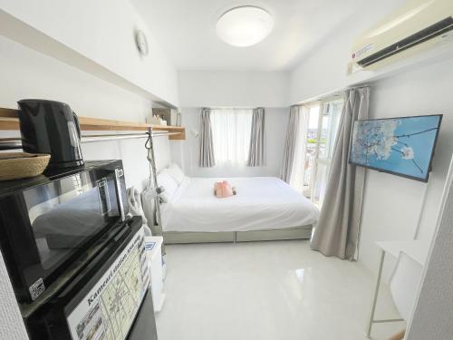 SC Hotel Kameari #811 - Newly Renovated Corner Room High Floor Near Station Mall Disney Access