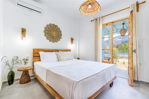 Amaranthos Garden Retreat