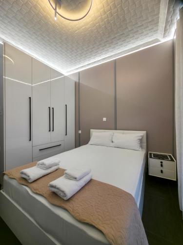 Hybrid 6D Luxury Suite by SDR