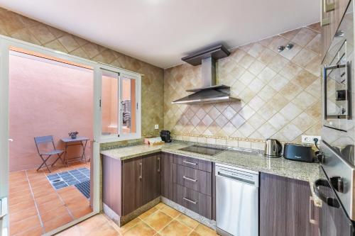 2 bed Duplex in Los Boliches – Modern Comfort - Pass the Keys