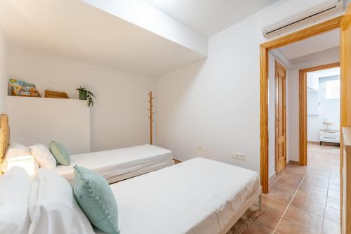 2 bed Duplex in Los Boliches – Modern Comfort - Pass the Keys