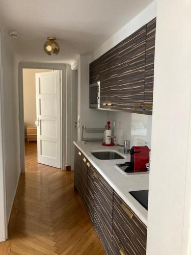 Lux Kolonaki Apartment