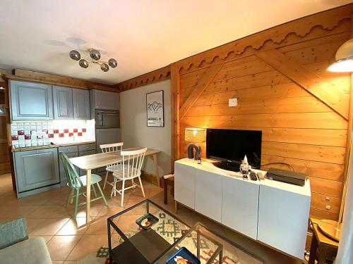 Appartement charmant - 4 pers., vue forêt - FR-1-411-1048