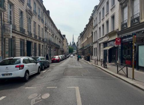 Charme Et emplacement privilégié à Rouen- 471