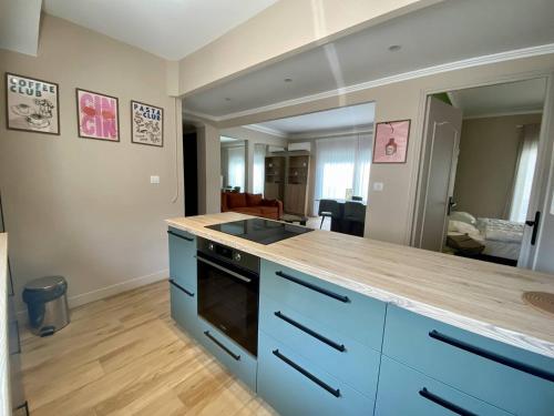 Cannes proche Croisette - Appartement 2 Pièces vue mer latérale