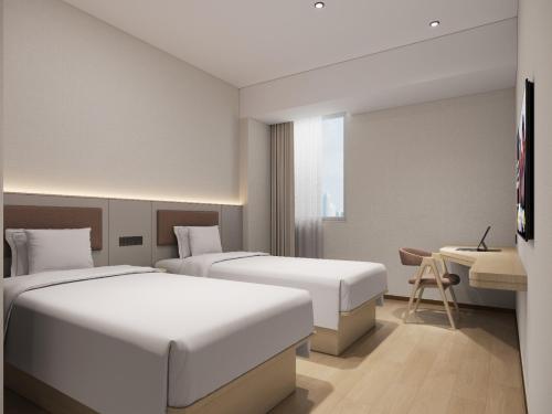 Gallery image of StarRay Hotel Jakarta Mangga Dua Square in Jakarta