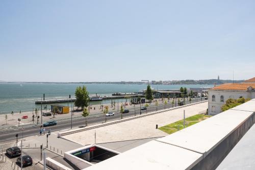 Ando Living - Tejo Palace
