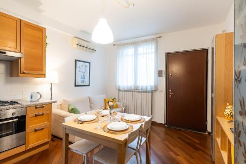 Ermes - 2 Suites with Private Bathroom