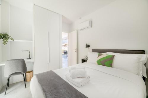 The HostMaster Metropolis Zenith