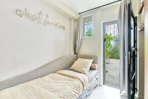 La Villette 19th Design & Bright Studio managed by Mey Agency