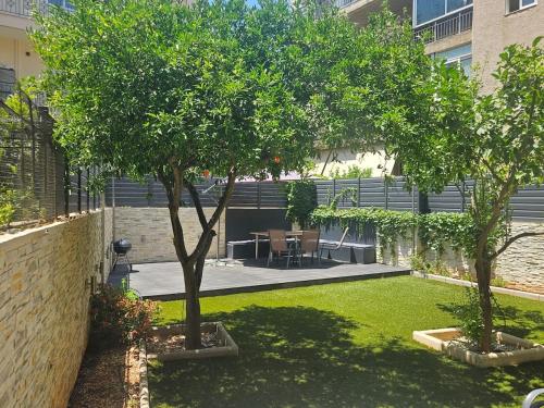 City Garden Escape