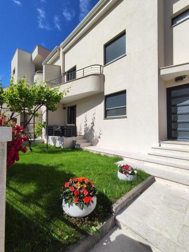 Adria Apartments